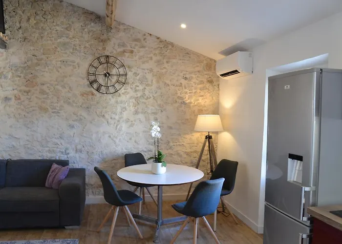 شقة 2 Pieces Vagliano