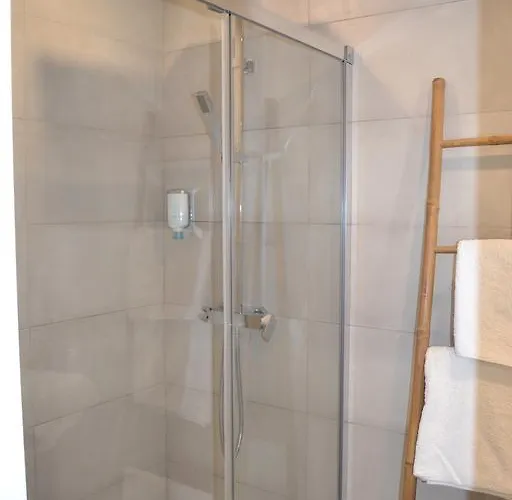 2 Pieces Vagliano شقة كان