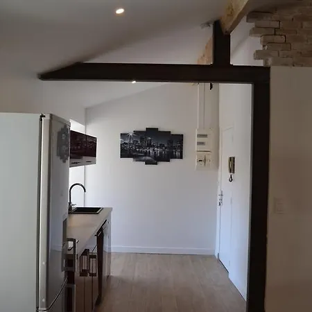 2 Pieces Vagliano Apartment